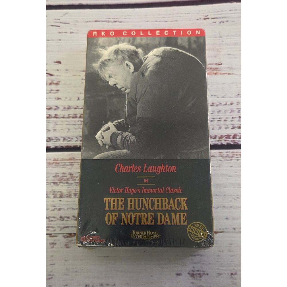The Hunchback of Notre Dame VHS 1939 Charles Laughton RKO New Sealed